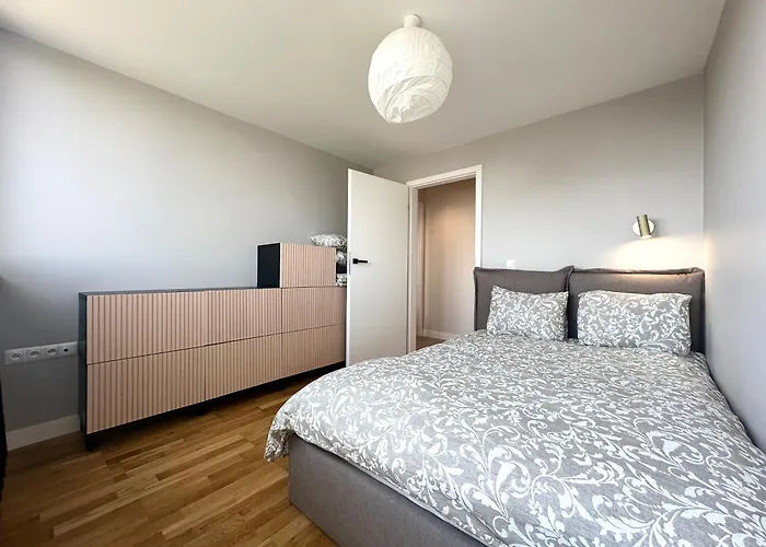 Apartment Czarnieckiego - Self Check-in 20h Wroclaw